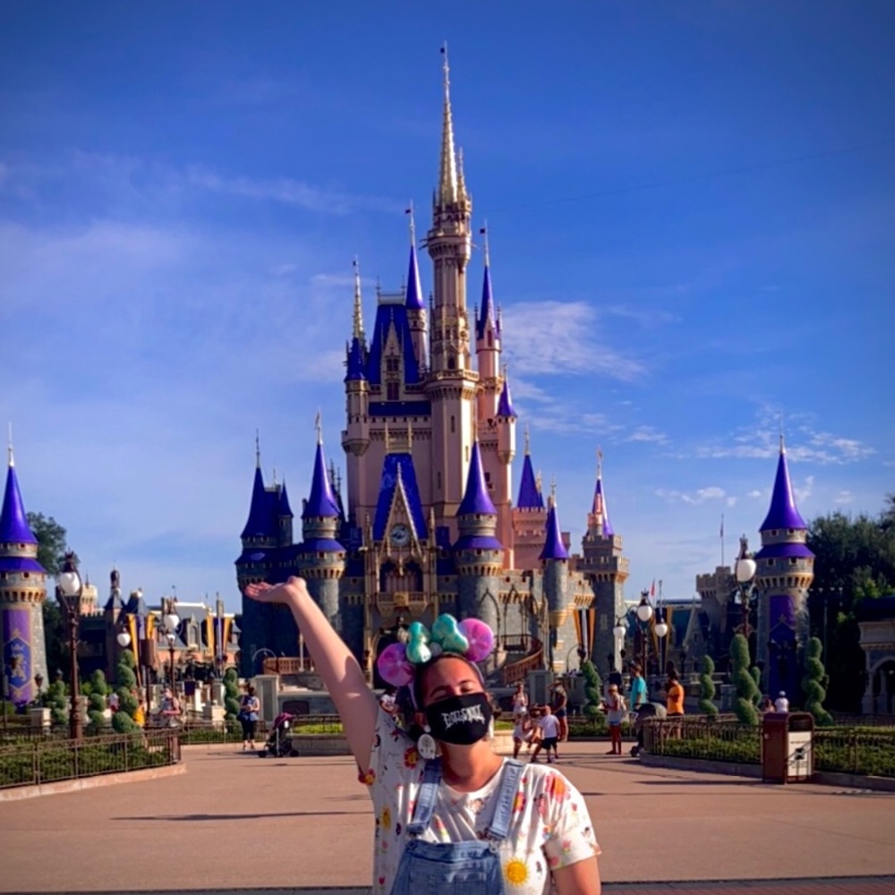Minnie Mouse Main Attraction Ears: Small World